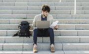 Does a Change in Income Change the FAFSA?