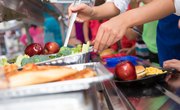 How to Become a School Cafeteria Worker