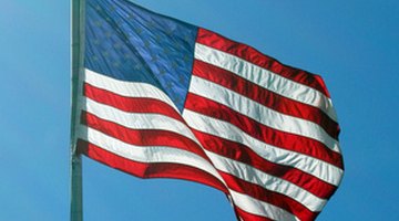 Dependents of retired military personnel can qualify for college scholarship aid.