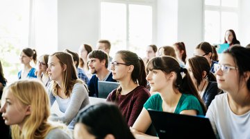 How to Expunge a Class From a College Transcript