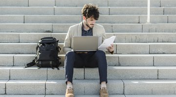 Does a Change in Income Change the FAFSA?