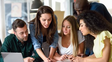 7 Tips to Balance School and Social Life