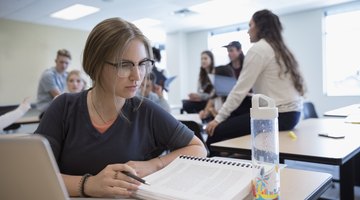 How Do I Get a Sponsor for College?