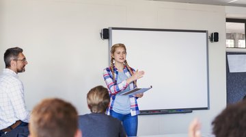 How to Introduce Yourself to Your Class on the First Day of School