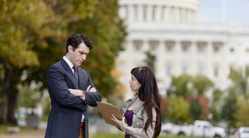 The Difference Between a Master's in Public Affairs & a Master's in Public Administration