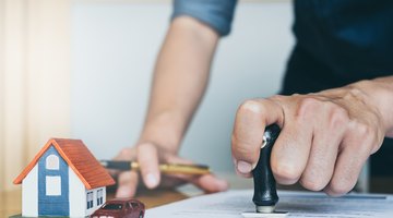 How to Write a Notarized Letter of Residence