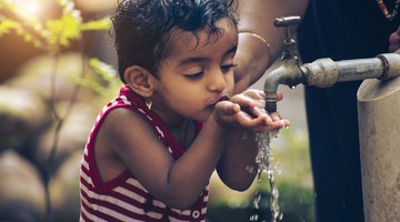 What Are the Causes of Poverty in Third World Countries?