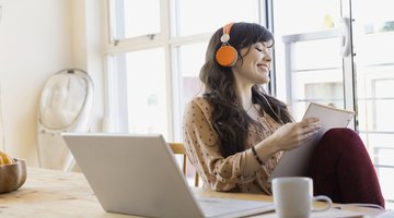 How do I Write a Song Analysis Essay?