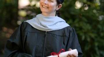 Obtaining a doctoral degree in pharmacy or another subject opens up rewarding career opportunities.
