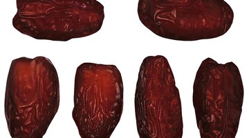 Dates, which thrived in Egypt, were common in dessert dishes.