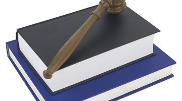 Pre-law programs seek to develop students' critical thinking, reasoning and writing skills.