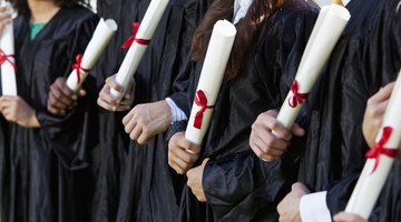 How to Tell If a High School Diploma Is Fake