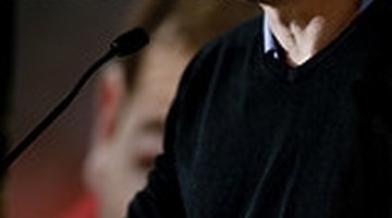 The Best Degrees to Become a Sports Agent