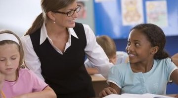 Aspiring teachers without a bachelor's degree in education can pursue licensure through academic or alternative programs.